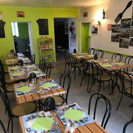 Hotel Du Viaduc Le Vigeant エクステリア 写真